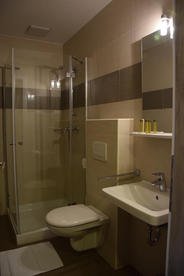 Daka Prenocisce Motel Velika Vas pri Krskem ภายนอก รูปภาพ