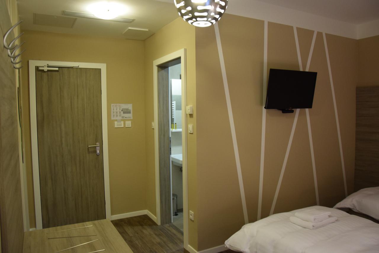 Daka Prenocisce Motel Velika Vas pri Krskem ภายนอก รูปภาพ